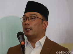 Momen Ridwan Kamil Luncurkan Aplikasi Tryout CPNS