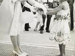 Potret Masa Muda Ratu Elizabeth II yang Berkharisma