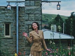 Potret Masa Muda Ratu Elizabeth II yang Berkharisma