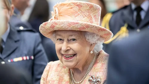 Ratu Elizabeth meninggal dunia di Skotlandia, Jumat (8/9/2022). Ratu Elizabeth sempat mendapat pengawasan medis karena kesehatannya yang tak kunjung membaik.