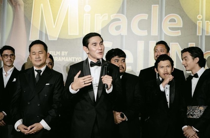 Vino G. Bastian