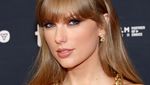 Tubuh Taylor Swift Dibalut Gaun Gemerlap