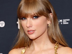 Taylor Swift Ungkap Kesedihan di Lagu Baru, Fans Berspekulasi Soal Keguguran