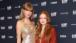 Tubuh Taylor Swift Dibalut Gaun Gemerlap