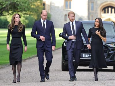 Pangeran William-Harry dan Kate-Meghan Bersatu dan Berkabung