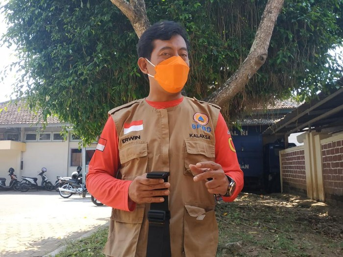 Kepala Pelaksana BPBD Pacitan, Erwin Andriatmoko membenarkan peristiwa gempa tersebut. Namun getaran tidak dirasakan.