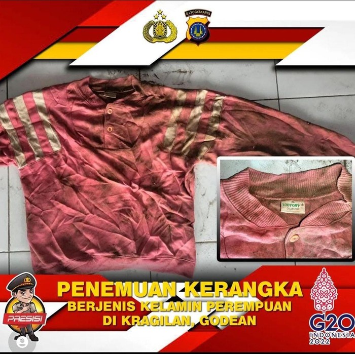 Foto pakaian yang tersemat di kerangka manusia jongkok Godean Sleman.
