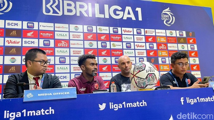 Konferensi pers PSM Makassar.