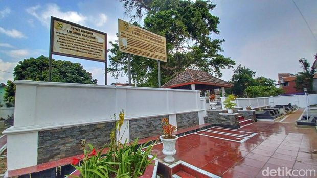 Makam leluhur Bupati Bandung.