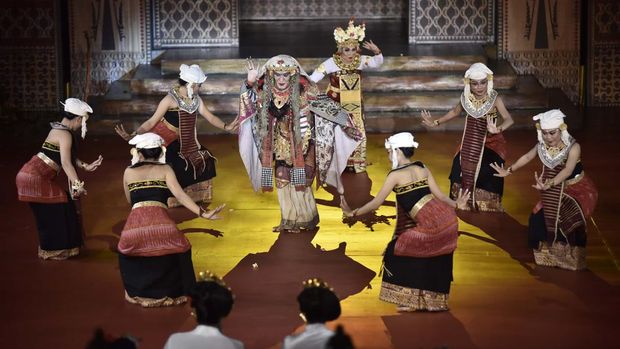 Seni pertunjukan (teater) bertajuk Sudamala: Dari Epilog Calonarang digelar di Gedung Arsip Nasional Republik Indonesia, Jakarta. Begini aksinya.