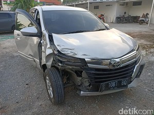 Mobil Bea Cukai Bojonegoro Rusak Usai Dibawa Kabur Tersangka Rokok Ilegal