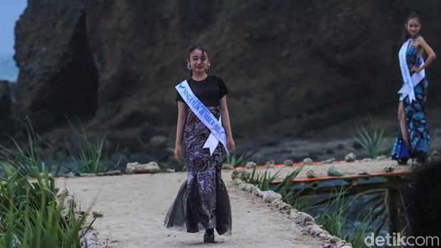 Papuma Fashion Week diharapkan masuk dalam agenda tahunan Pemkab Jember