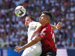 Bermain di Kandang, Real Madrid Menggila