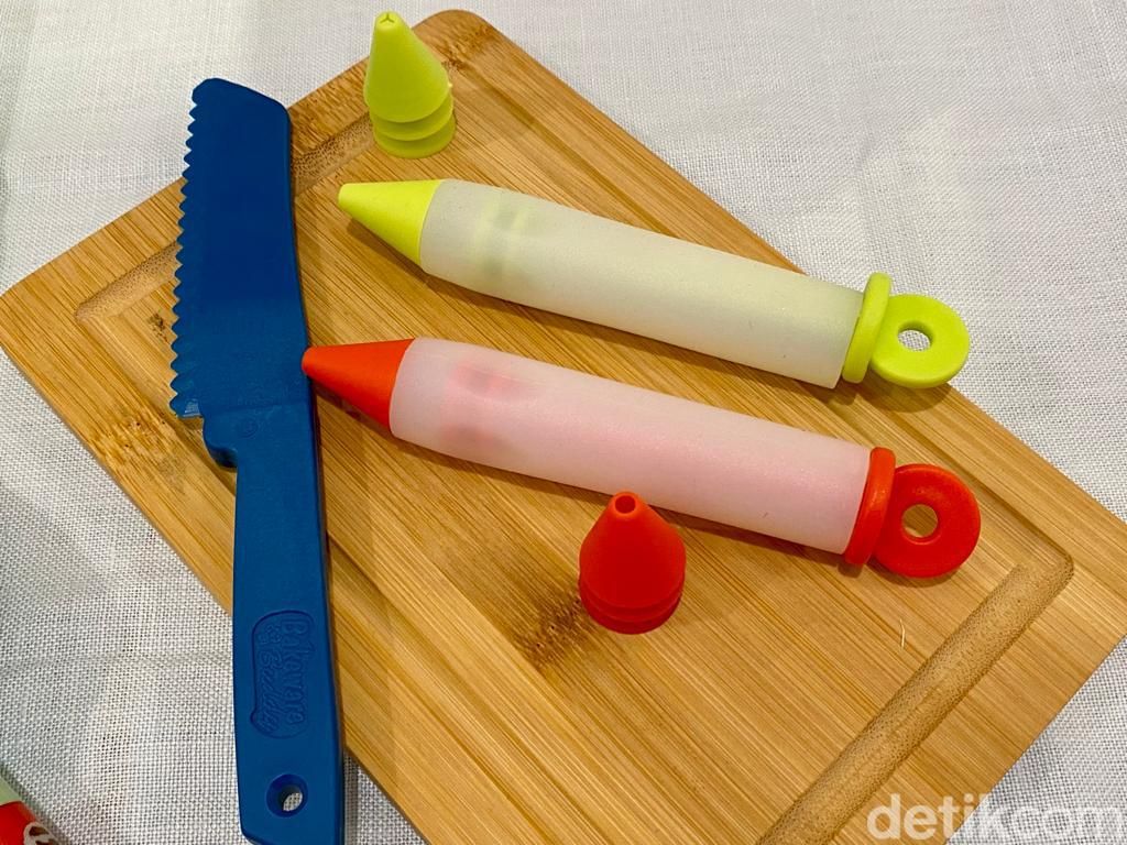 Alat baking silikon