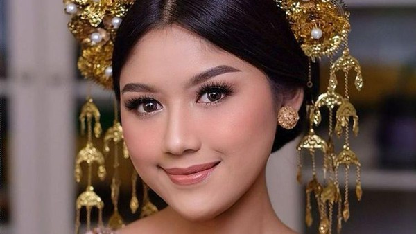 Sederet Potret Anggunnya Erina Gudono, Calon Istri Kaesang Pangarep
