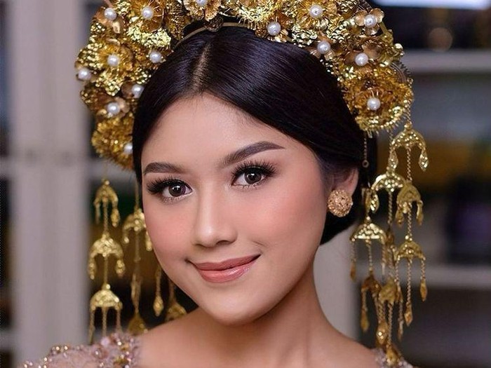 Anggunnya Erina Gudono, Calon Istri Kaesang Pangarep Erina Gudono, Calon Istri Kaesang Pangarep. Sumber, akun Instagram @erinagudono