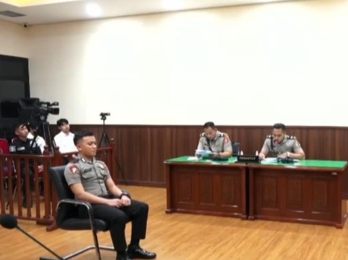 Bharada Sadam jalani sidang etik