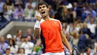 Alcaraz menyudahi perlawanan Ruud dalam waktu 3 jam 20 menit. Dia menuntaskan turnamen dengan menghabiskan total waktu 23 jam 40 menit di lapangan usai bertanding sampai lima set mulai babak keempat sampai semifinal.