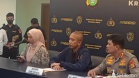 Dara Arafah juga menghadiri rilis tersebut dan bertemu langsung dengan Mursidah, ART yang baru dua bulan kerja di rumahnya. Foto: Ahsan/detikHOT