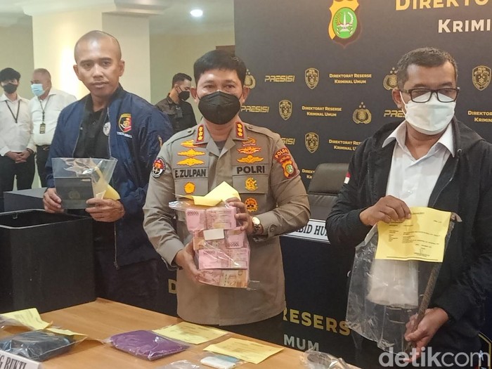 ART pencuri brankas Dara Arafah