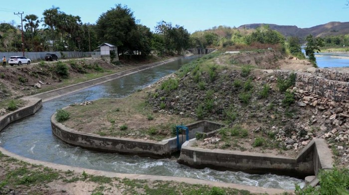 Bendung Kambaniru di Kabupaten Sumba Timur, NTT, selesai direhabilitasi. Bendungan ini mengalami kerusakan akibat Badai Seroja pada April 2021 silam.