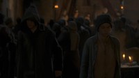 Sempat terjadi keintiman antara Rhaenyra dan Daemon di rumah bordil. Namun, Daemon mendadak pergi meninggalkan Rhaenyra. (Foto: dok. HBO) 