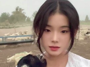 Gadis Cantik dari Uighur Jadi Viral, Bisa Kuliti Domba dalam Waktu 8 Menit