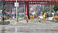Pusat perusahaan teknologi di India itu diterjang banjir imbas hujan deras yang turun dua hari berturut-turut.