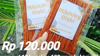 Pesan jajanan lidi-lidian bisa di toko online @bytauvaulan_id. Menawarkan paket dengan isian 10 bungkus seharga Rp 120.0000. Foto: Instagram @bytauvaulan_id