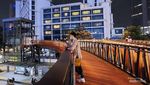 JPO Karet Sudirman Memang Asyik untuk Hunting Foto