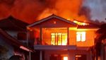 Gudang JNE Terbakar, Eiger Rugi Besar