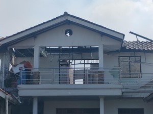 Warga Klaim 3 Rumah Terbakar Imbas Kebakaran Gudang JNE Cimanggis