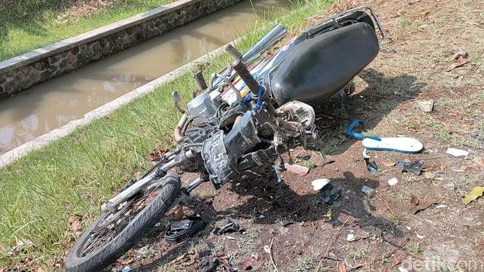 Kondisi kendaraan yang terlibat kecelakaan lalu lintas di Kulon Progo, DIY, Senin (12/9/2022).