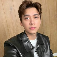 Nama Li juga dihapus dari poter drama dan film yang dibintanginya. Foto: dok. Instagram/@liyifengofficial