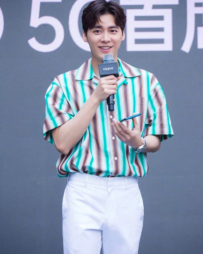 Li Yifeng, aktor China yang saat ini namanya tengah dibicaraka dunia karena ketahuan menyewa jasa prostitusi. Li kini ditahan karena tindakannya tersebut ilegal di Tiongkok hingga bisa mengakibatkan hukuman penjara. Foto: dok. Instagram/@liyifengofficial