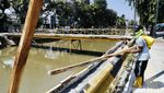 Masuki Musim Penghujan, Proyek Turap Anak Sungai Ciliwung Dikebut
