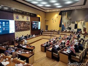 Komisi II DPR dan Pemerintah Sepakat RUU Papua Barat Daya Dibawa ke Paripurna