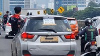 Itu posisinya di flyover Pancoran mengarah ke Semanggi lewat Jalan Gatsu, ujar Heriawan saat dihubungi detikcom, Senin (12/9/2022). (Dok. Istimewa)
