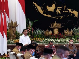Jokowi Colek Anies Cs Wanti-wanti Kenaikan Harga Beras