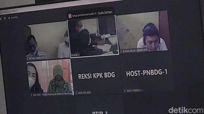 Sidang kasus suap Bupati Bogor non aktif Ade Yasin