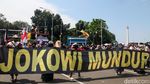Ini Deretan Spanduk Massa Demo BBM di Jakarta, Apa Saja?