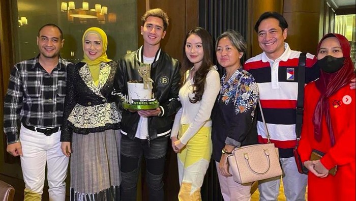 Verrell Bramasta ulang tahun ke-26