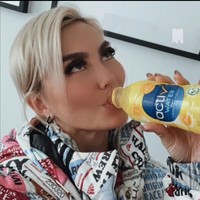 Melalui akun Instagram pribadinya Agnez Mo cukup aktif membagikan beragam kegiatan dan juga penampilannya. Salah satu yang mencuri atensi adalah wajah Agnez Mo yang disebut netizen kini berubah. Foto: Instagram/@agnezmo