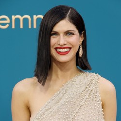 Dipilih Fans Jadi Wonder Woman, Alexandra Daddario Juga Ngebet