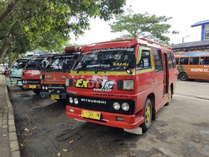 Tarif Angkot di Lebak Naik 20% Imbas Kenaikan Harga BBM