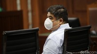 Weibinanto Halimdjati alias Lin Che Wei menghadiri sidang di Pengadilan Tipikor, Jakarta.