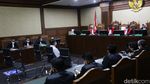Tok! Hakim Tolak Eksepsi 5 Terdakwa Kasus Korupsi Minyak Goreng