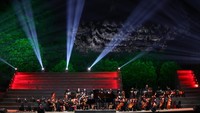 Dengan mengusung tema presidensi G20 bidang Kebudayaan, yakni Jalur Budaya untuk Kehidupan Berkelanjutan (Culture Path for Sustainable Living) pagelaran Orkestra G20 ini berlangsung di area Aksobya di halaman Candi Borobudur, Magelang, Jawa Tengah.