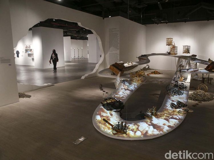 Jalan-jalan Lihat Karya Artsy di Distrik Seni x Sarinah