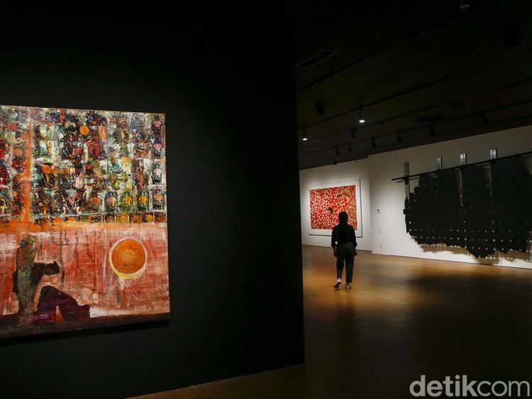 Menikmati Beragam Karya Seni Kontemporer di Gedung Sarinah
